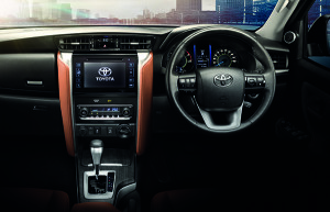 Toyota Fortuner 2016 Interior